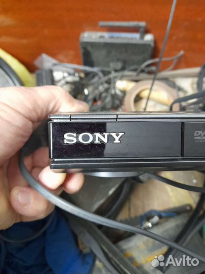 DVD плеер BBK DV324S