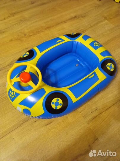Детская надувная лодка