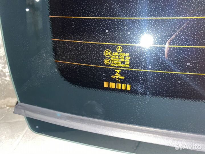 Заводские стекла на Мерседес 212