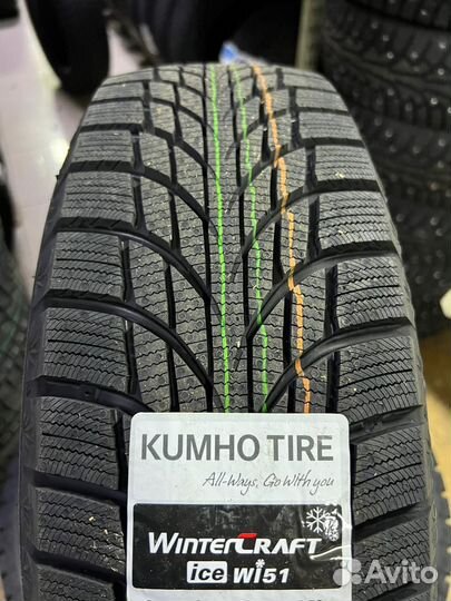 Kumho WinterCraft Ice Wi51 205/55 R16 94T