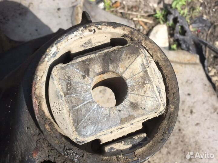 Подрамник передний Audi Q7