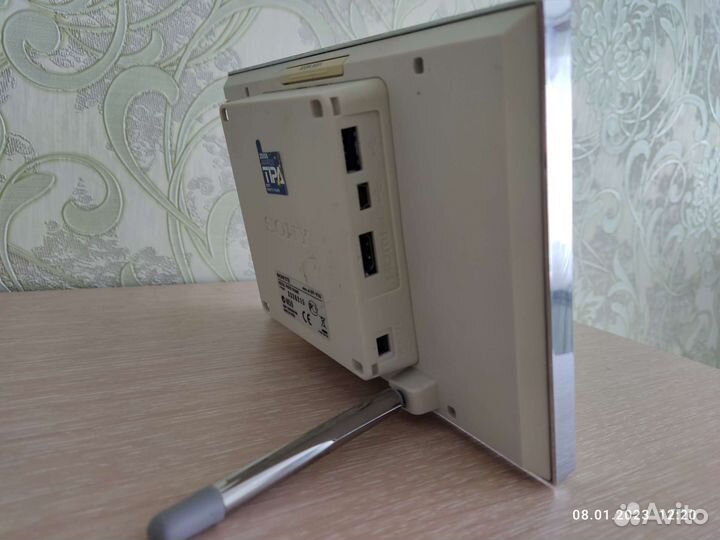 Цифровая фоторамка sony