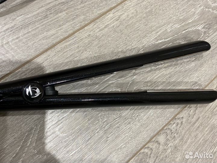 Утюжок для волос