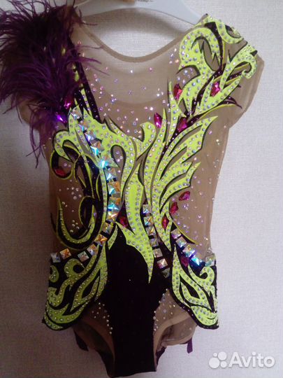 Купальник для художественной гимнастики