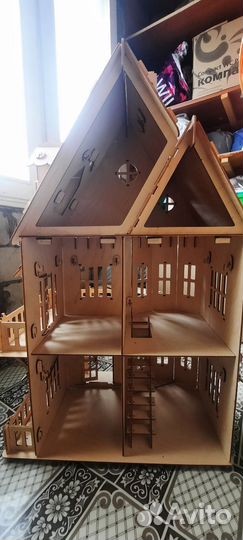 Домик кукольный