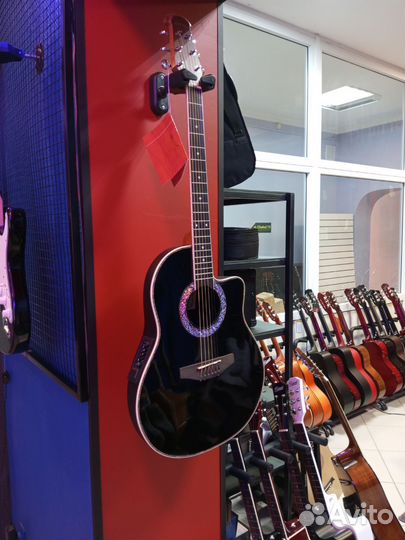 Электроакустическая гитара Martinez w-162