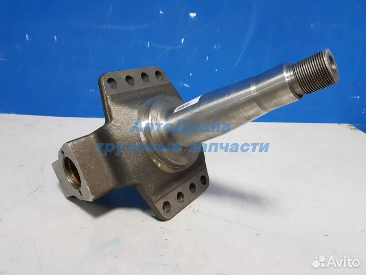 Кулак поворотный паз-3205 левый