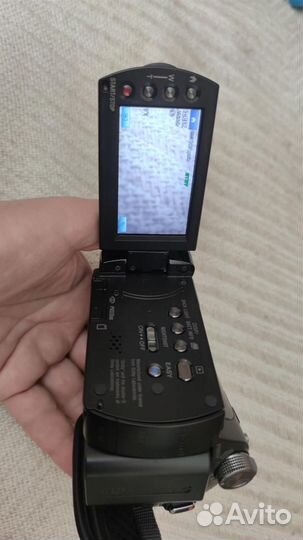 Видеокамера Sony HDR-CX7EK