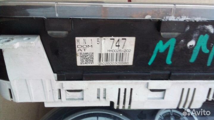 Панель приборов Mitsubishi Minica