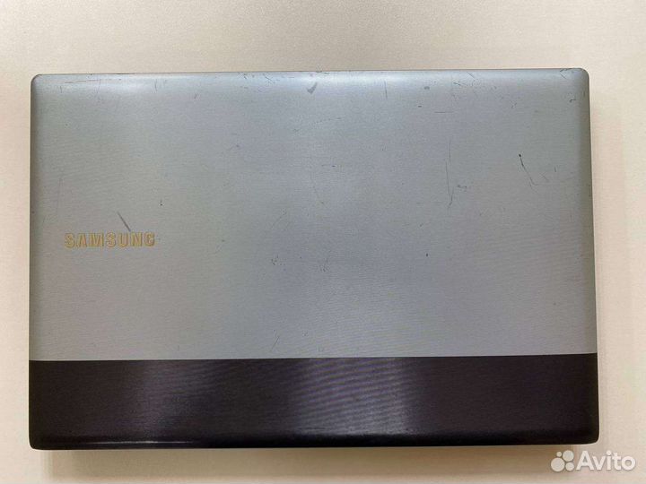 Ноутбук Samsung RV415