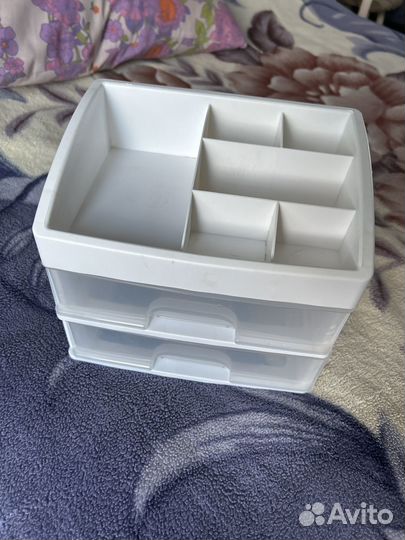 Контейнер для косметики