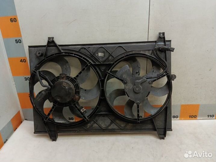 Вентилятор радиатора Kia Carens