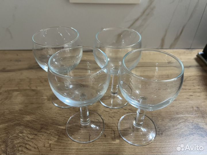 Бокалы для вина