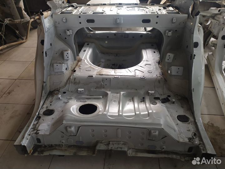 Задняя часть кузова Nissan Almera G15