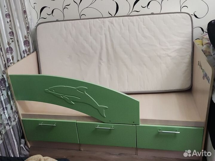 Детская кровать дельфин с матрасом