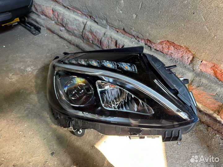 Фара mercedes w205