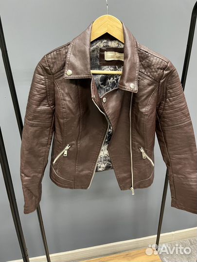 Куртка, блузка, брюки