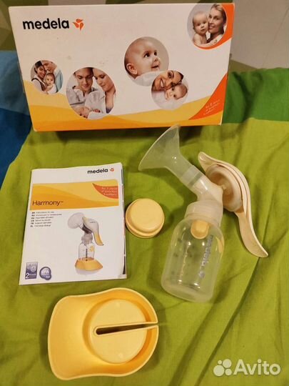Молокоотсос ручной Medela harmony