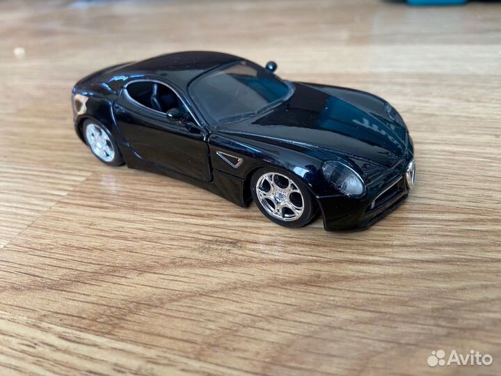 Alfa Romeo 8C Competizione 1:32Bburago
