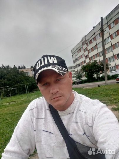 Водитель вилочного погрузчика кат.в,с