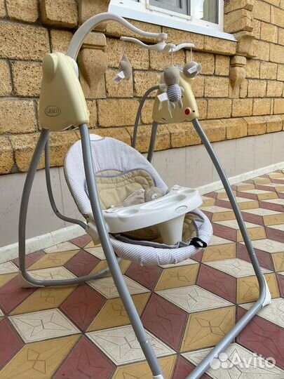 Электронные качели Graco