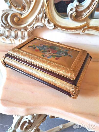 Антикварная шкатулка часы статуэтка мрамор Италия