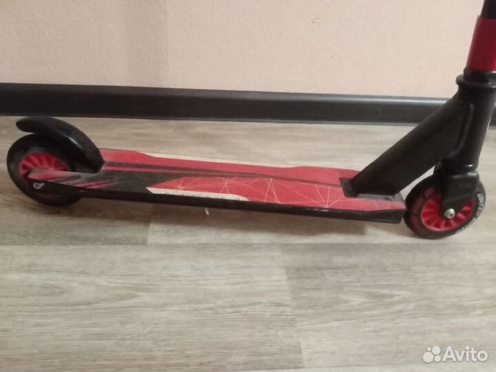 Самокат трюковой