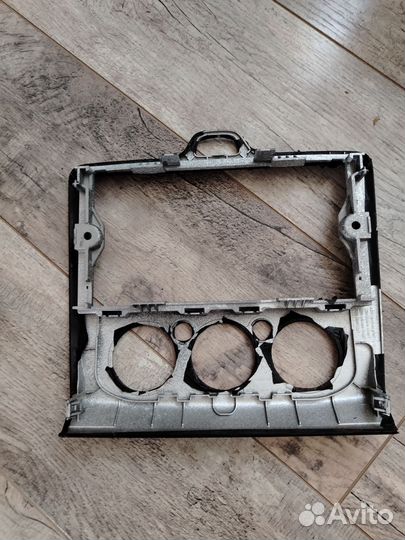 Рамка под магнитолу на ford focus 2