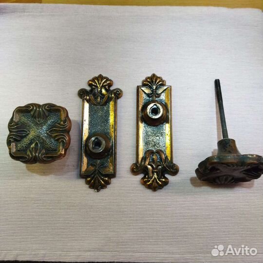 Ручка на межкомнатные двери