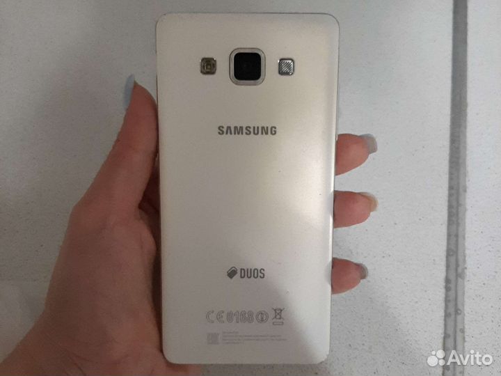Телефон Samsung a5 2016