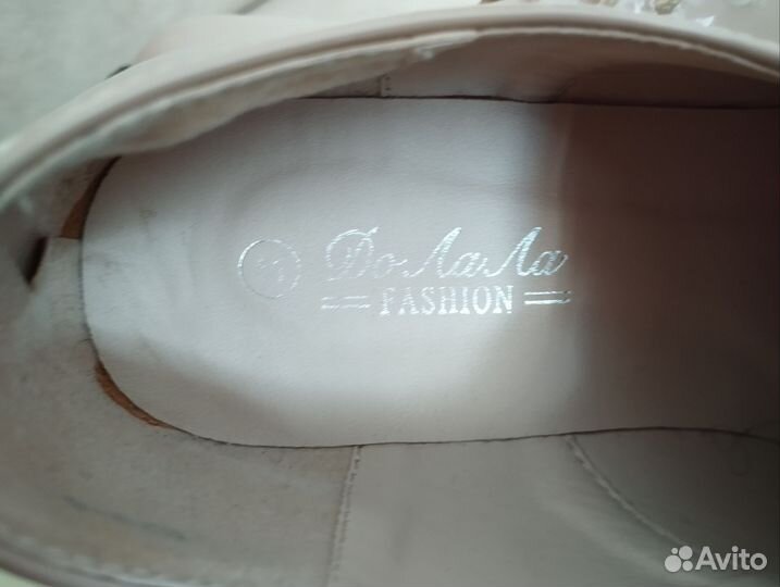 Туфли женские 41 размер, лакированные