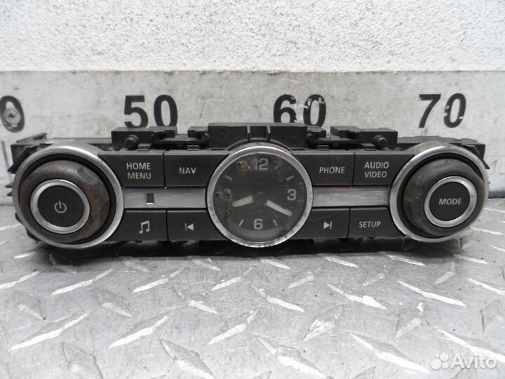 Панель управления магнитолой Land Rover Discovery 4 LA CH2218C858BB