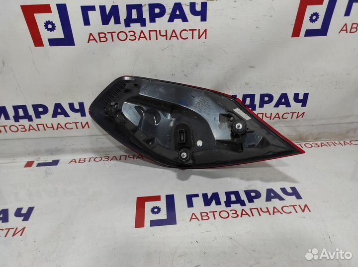 Фонарь задний наружный правый BMW 6 (F13) 63217210