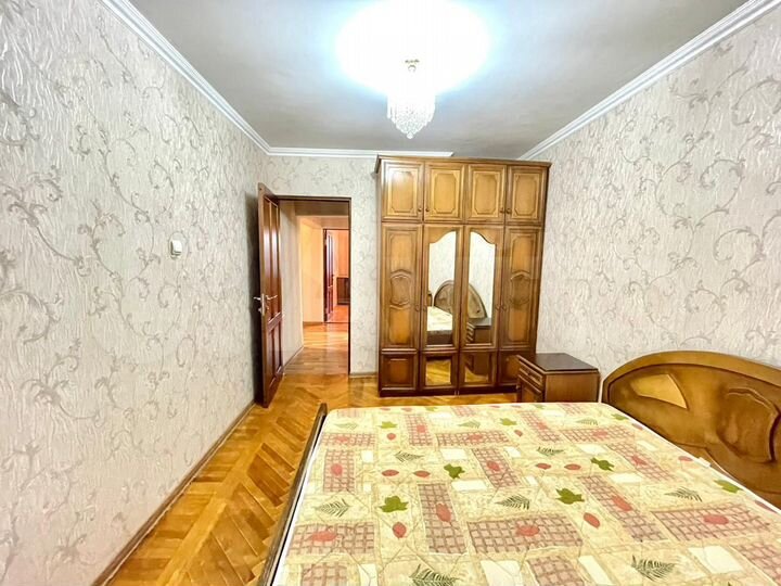 3-к. квартира, 70 м², 3/5 эт.