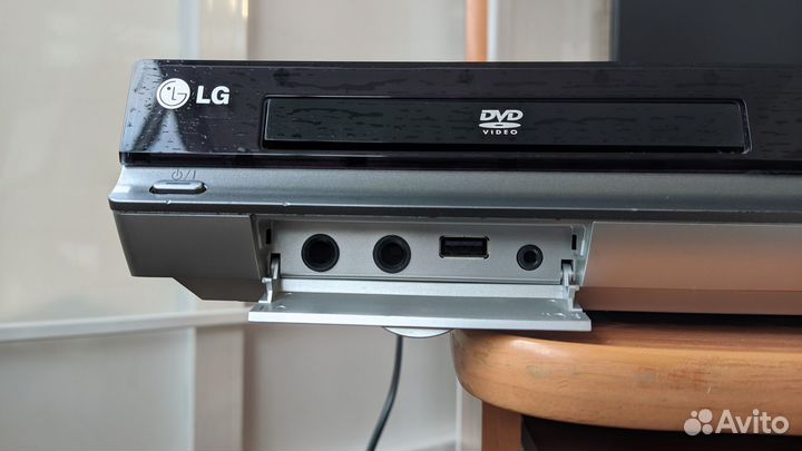 Домашний кинотеатр LG XH-T9029