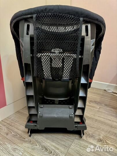 Автокресло Romer 9-18кг Isofix