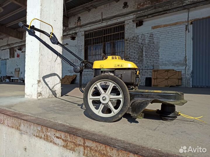 Колесный триммер Champion LMH5640 в аренду