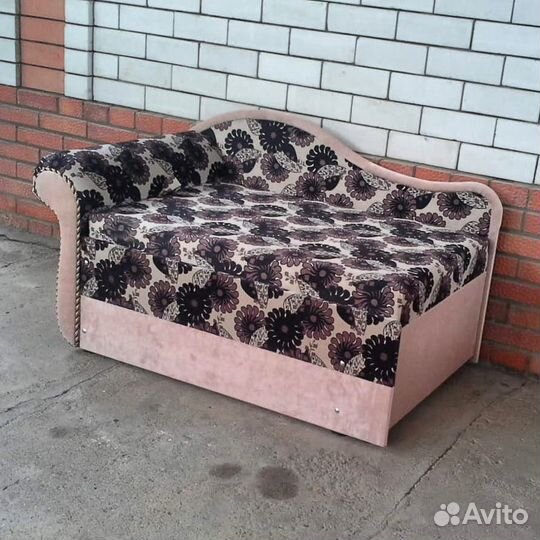 Диван кушетка