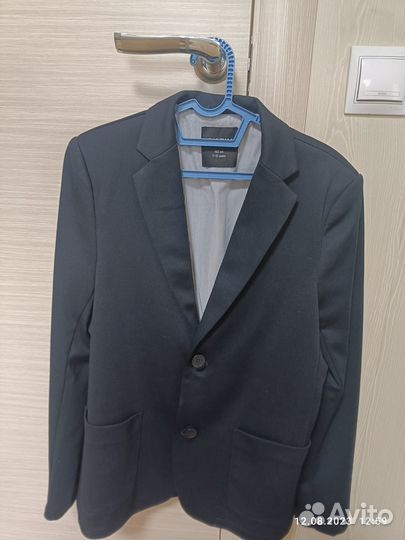 Костюм школьный