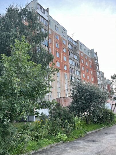 Комната 13 м² в 2-к., 2/9 эт.