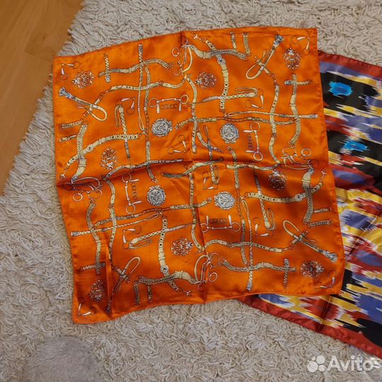 Шелковый платок