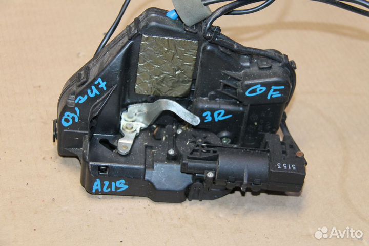 Замок двери задней правой Mercedes CLS-klasse W219