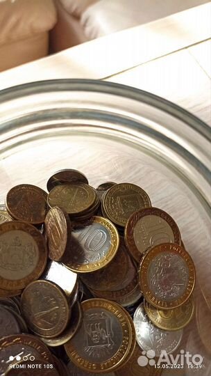 Продам монеты, а так же бумажные купюры