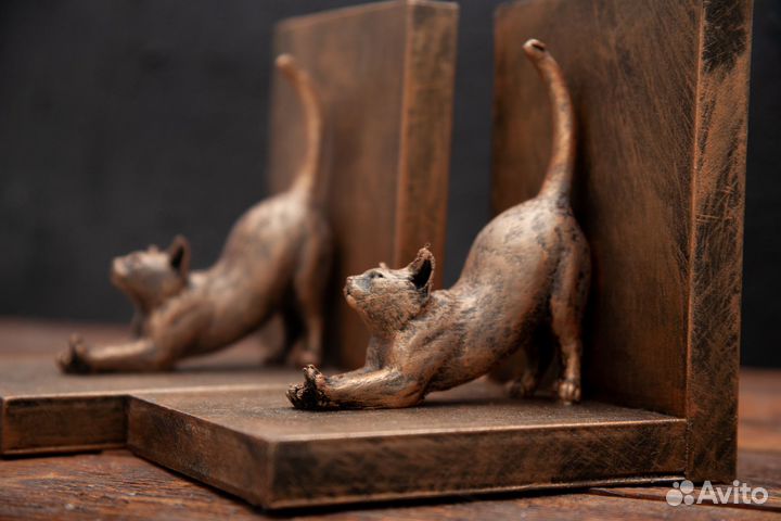 Держатель для книг Кот