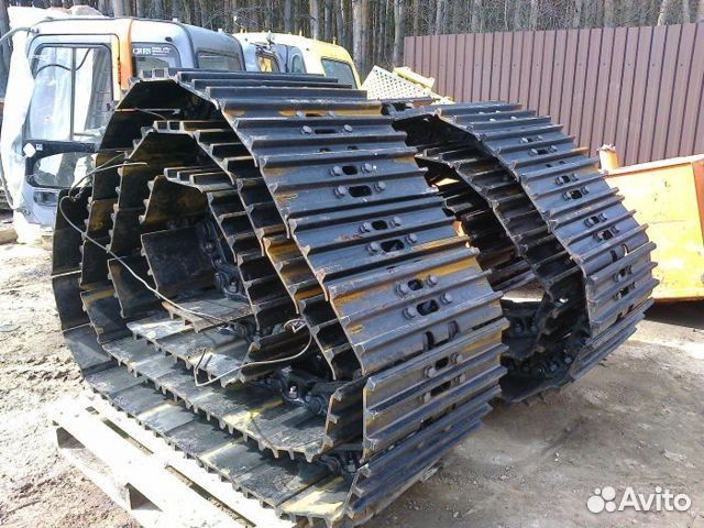 Гусеница в сборе экскаватора JCB 220