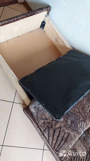 Маленький диванчик бу