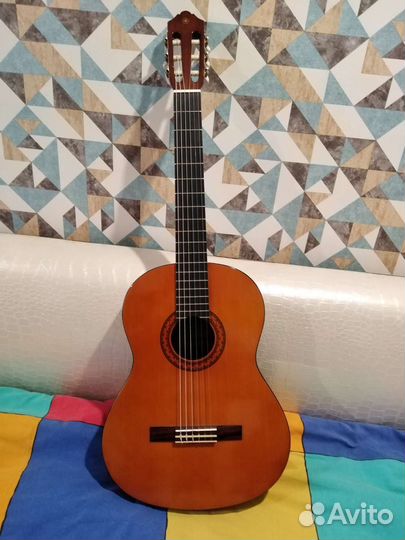 Классическая гитара yamaha c40 + чехол