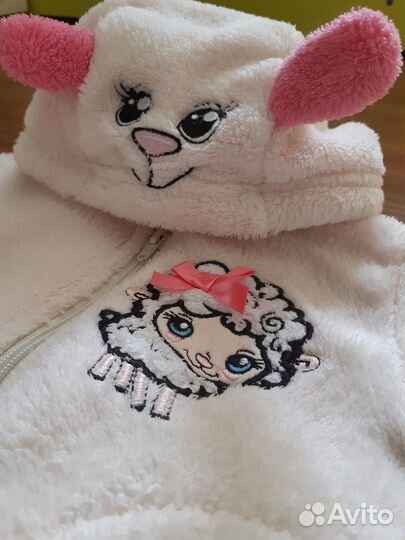 Костюм