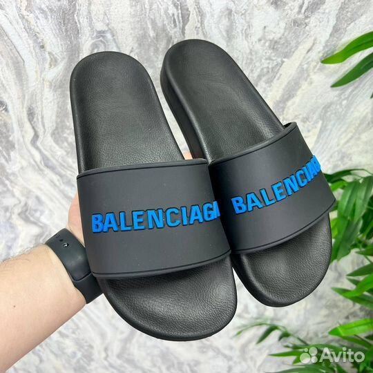 Шлепанцы Balenciaga