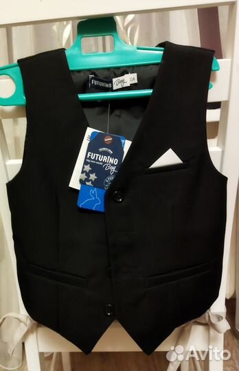 Жилет, р. 116.Новый